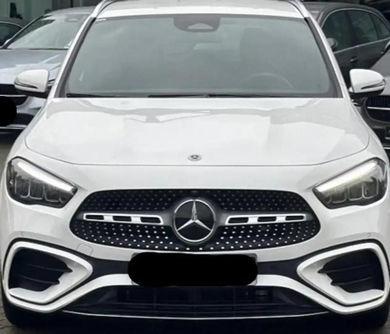 Blanc Utilisé 2025 Mercedes GLA200 SUV | 36 000 € (Super prix) - Image 1/2