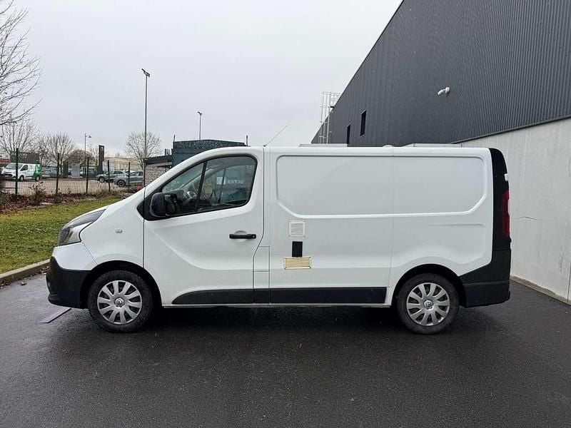Occasion Renault Trafic 121 ch (88 kW) 2017 Blanc Monospace