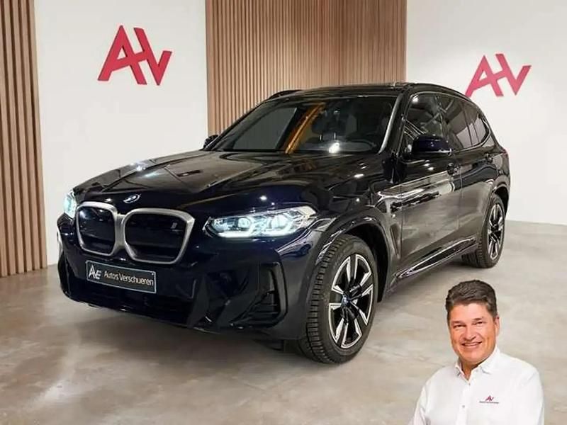 Bleu Occasion 2022 BMW iX3 M Sport SUV | 35 990 € (Prix juste) - Image 1/4