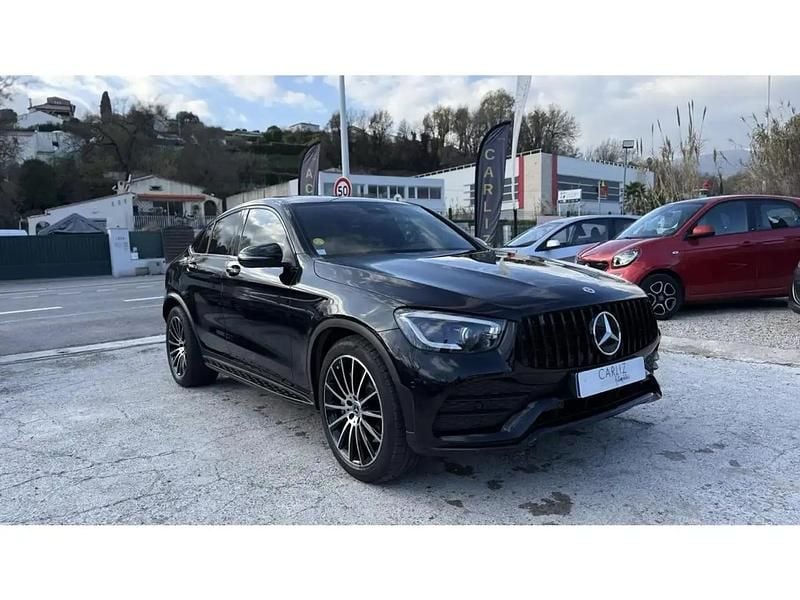 Noir Occasion 2021 Mercedes GLC220 AMG line Coupé | 41 990 € (Prix juste) - Image 1/4