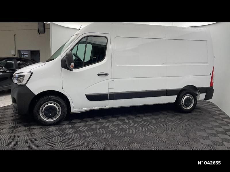 Occasion Renault Master 135 ch (99 kW) 2024 Blanc Berline