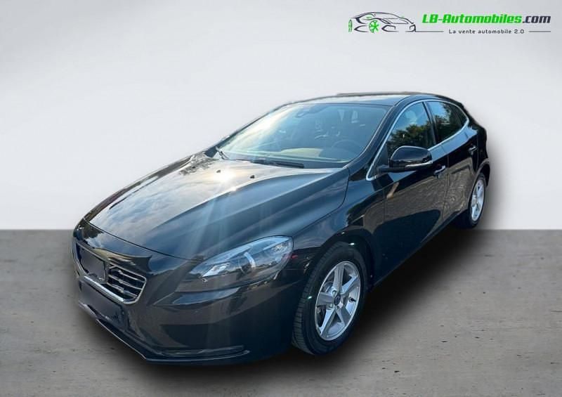 Utilisé 2015 Volvo V40 Break | 16 400 € - Image 1/4