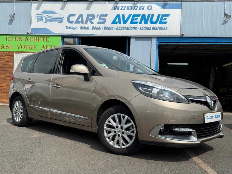 Utilisé 2014 Renault Scénic III Business Monospace | 10 490 € - Image 1/3