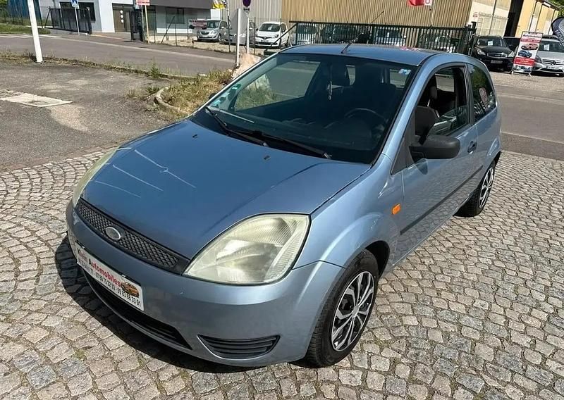 Bleu Occasion 2005 Ford Fiesta Berline | 2 299 € (Prix juste) - Image 1/4