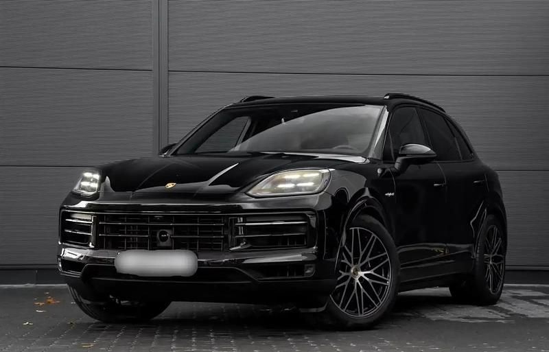 Noir Occasion 2024 Porsche Cayenne SUV | 89 900 € (Super prix) - Image 1/4