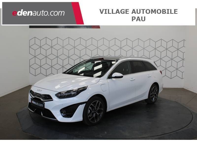 Blanc Utilisé 2023 Kia Ceed Sportswagon Premium Break | 29 990 € (Prix cher) - Image 1/3