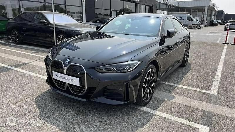 Noir Utilisé 2023 BMW i4 M Sport Berline | 48 999 € (Bon prix) - Image 1/4