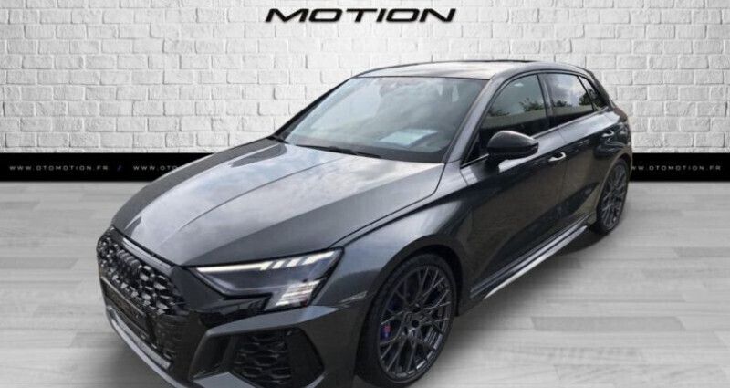 Daytona gray pearlescent Utilisé 2023 Audi RS3 Sportback Performance Citadine | 126 990 € - Image 1/4