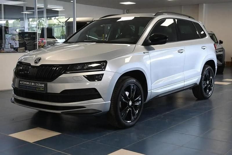 Gris Utilisé 2021 Skoda Karoq SportLine SUV | 20 990 € (Super prix) - Image 1/4