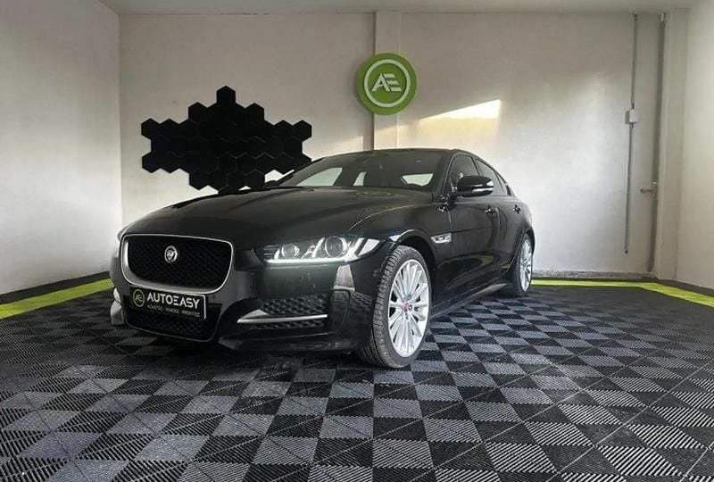 Occasion Jaguar XE R-Sport 181 ch (133 kW) 2017 Noir Berline