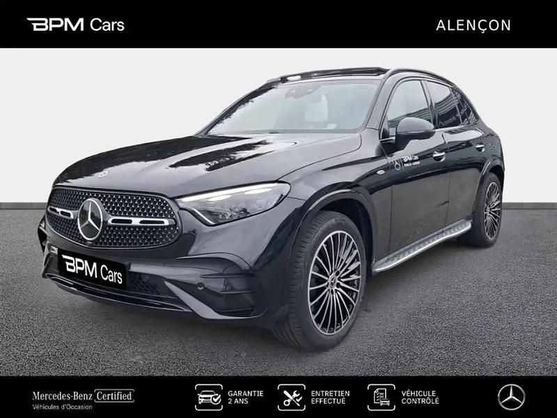 Noir Utilisé 2025 Mercedes GLC300 AMG line Plus SUV | 84 890 € - Image 1/4