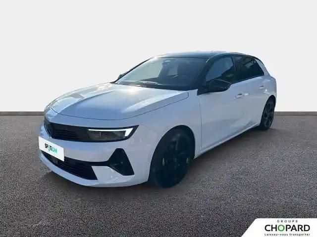 Blanc Occasion 2024 Opel Astra Berline | 24 389 € (Prix juste) - Image 1/4