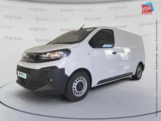 Blanc Nouvelle 2025 Opel Vivaro Van | 28 990 € (Prix juste) - Image 1/4