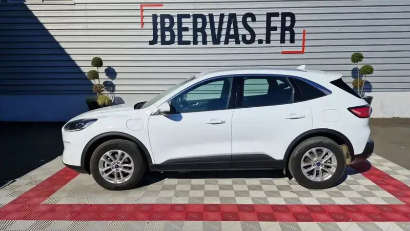 Blanc Utilisé 2021 Ford Kuga Titanium SUV | 23 599 € (Bon prix) - Image 1/4