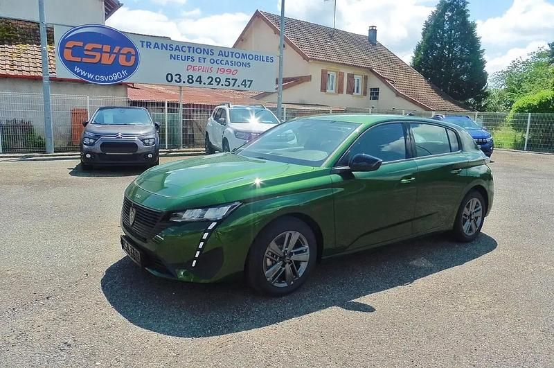 Vert Utilisé 2023 Peugeot 308 Active Berline | 19 490 € (Prix juste) - Image 1/2