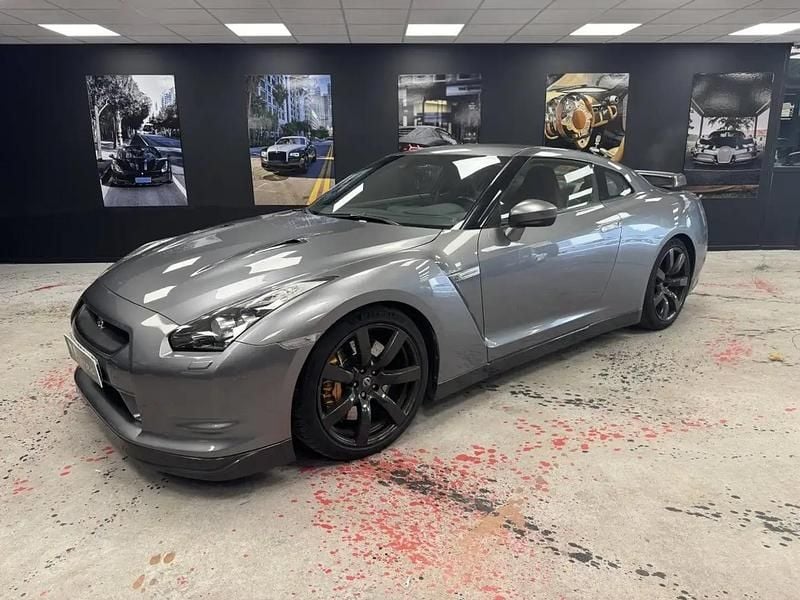 Gris Utilisé 2009 Nissan GT-R Black Edition Coupé | 67 990 € (Prix juste) - Image 1/4