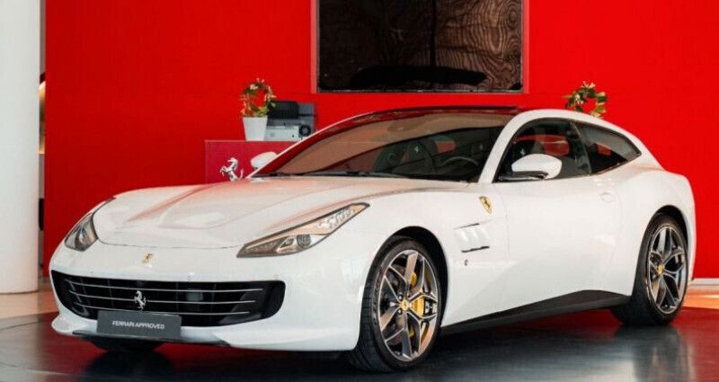 Utilisé 2019 Ferrari GTC4Lusso Break | 252 000 € - Image 1/4