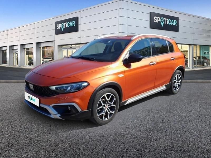 Orange Utilisé 2021 Fiat Tipo Cross Berline | 15 000 € (Prix juste) - Image 1/4