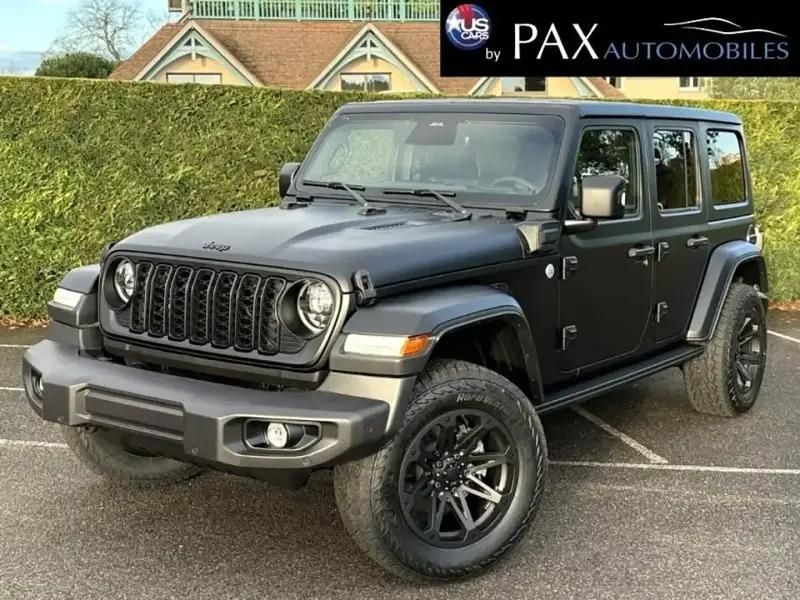 Noir Nouvelle 2024 Jeep Wrangler Sahara SUV | 99 695 € - Image 1/4