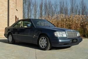 Occasion Mercedes 200 118 ch (86 kW) 1992 Bleu Coupé