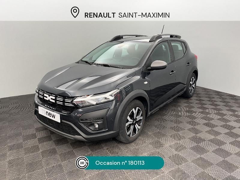Gris Utilisé 2024 Dacia Sandero Expression Citadine | 15 990 € (Prix assez cher) - Image 1/4