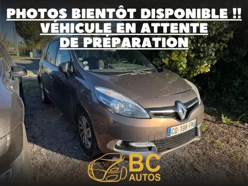 Utilisé 2012 Renault Scénic III Dynamique Monospace | 8 490 € (Prix juste) - Image 1/2