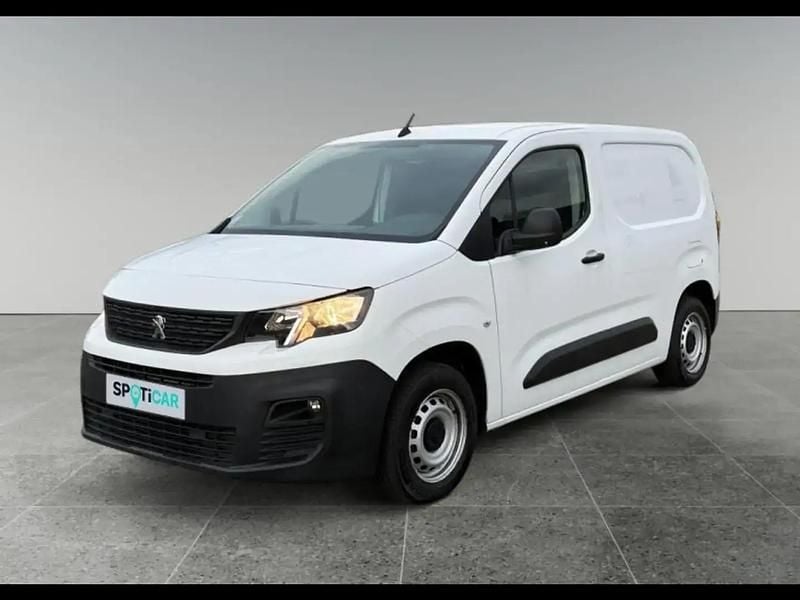 Blanc Utilisé 2020 Peugeot Partner Van | 9 990 € - Image 1/4