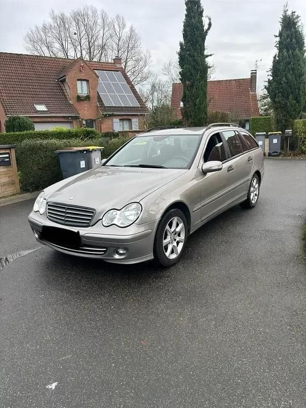 Occasion 2007 Mercedes C220 Break | 2 900 € (Bon prix) - Image 1/4