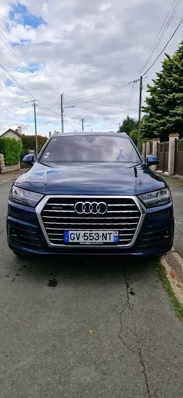 Utilisé 2019 Audi Q7 S-Line SUV | 43 800 € (Prix assez cher) - Image 1/4