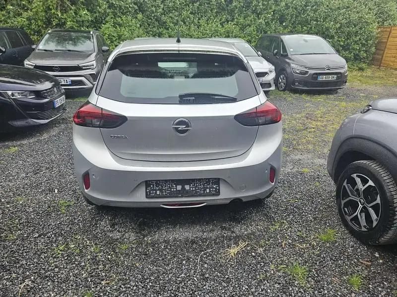 Gris Utilisé 2023 Opel Corsa Edition Berline | 16 499 € (Prix juste) - Image 1/4