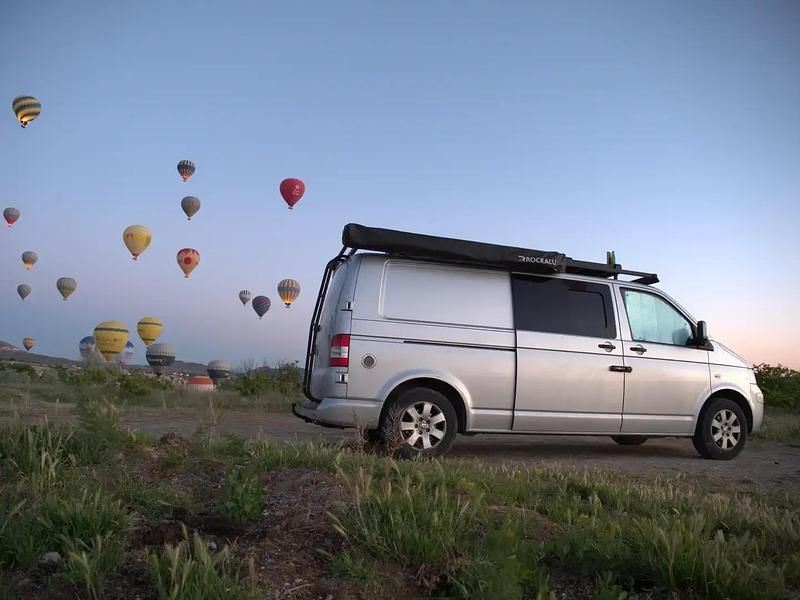 Argent Utilisé 2008 VW T5 Van | 24 500 € - Image 1/4