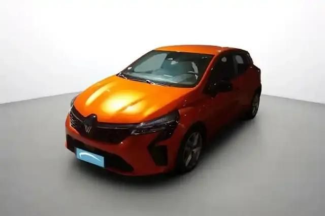 Orange Occasion 2024 Renault Clio V Evolution Berline | 14 850 € (Prix juste) - Image 1/4