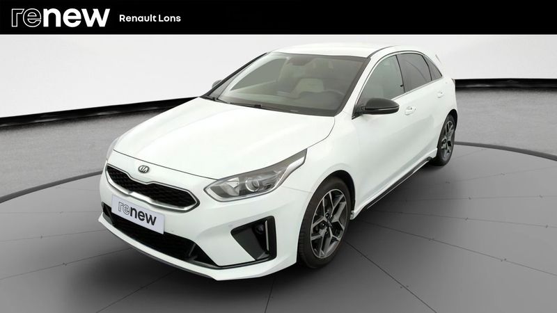 Blanc Utilisé 2021 Kia Ceed GT GT-Line Berline | 15 990 € (Prix juste) - Image 1/4