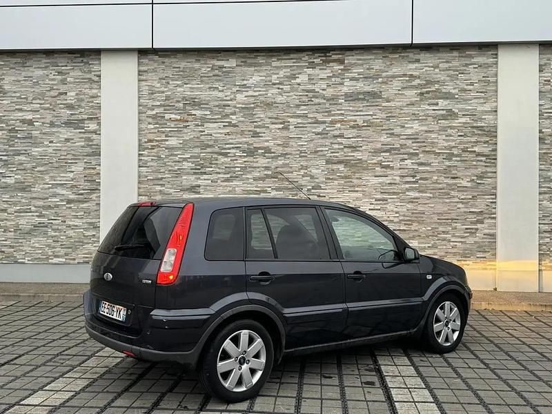 Occasion Ford Fusion 90 ch (66 kW) 2008 Monospace