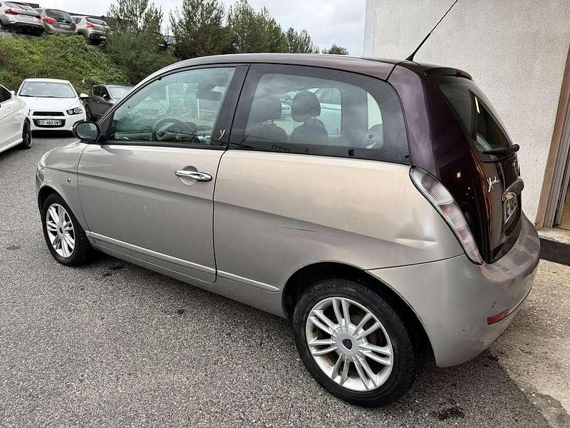 Occasion Lancia Ypsilon 97 ch (71 kW) 2009 Beige Citadine