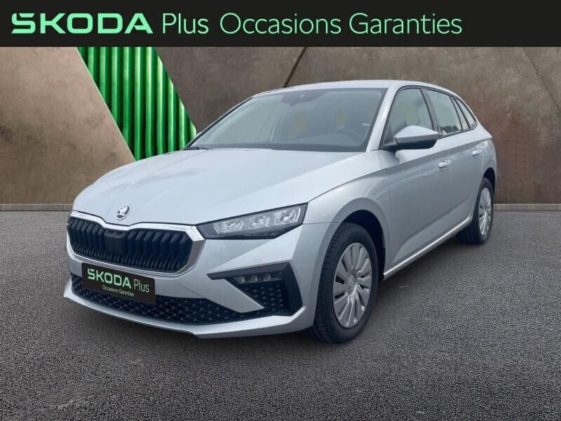 Gris Utilisé 2025 Skoda Scala Active Citadine | 21 990 € (Prix juste) - Image 1/4