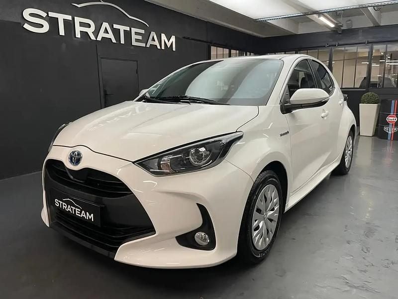 Blanc Utilisé 2022 Toyota Yaris Business Edition Citadine | 15 990 € - Image 1/4