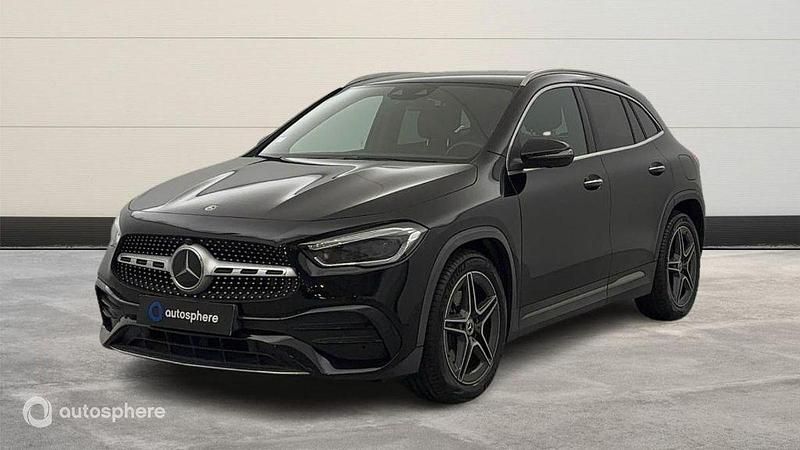 Noir Utilisé 2020 Mercedes GLA200 AMG line SUV | 34 999 € (Prix juste) - Image 1/4