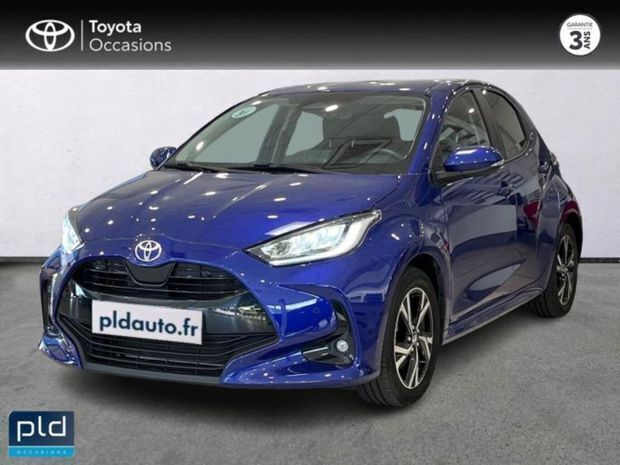 Bleu Utilisé 2024 Toyota Yaris Hybrid Design | 21 990 € (Bon prix) - Image 1/4