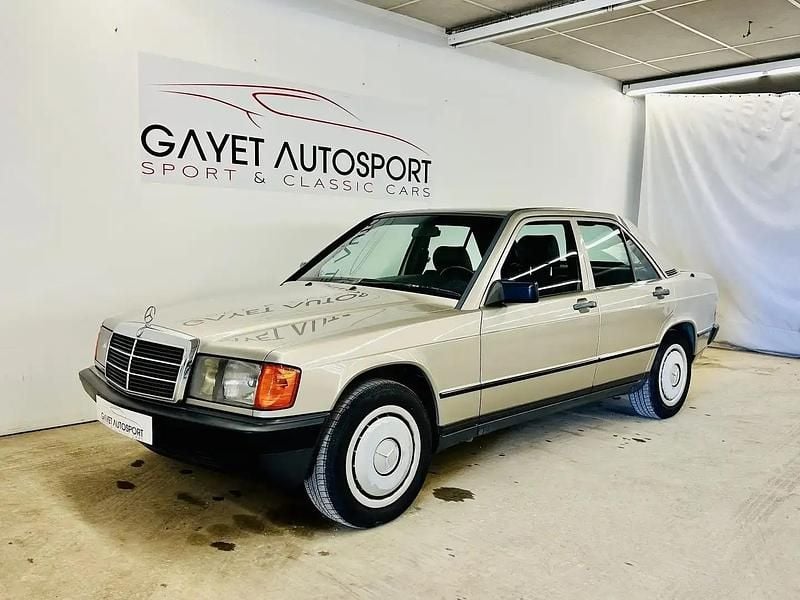 Gris Occasion 1987 Mercedes 190 Berline | 15 000 € - Image 1/4