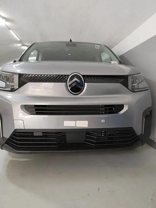 Occasion 2022 Citroën Berlingo Monospace | 23 990 € (Prix assez cher) - Image 1/4