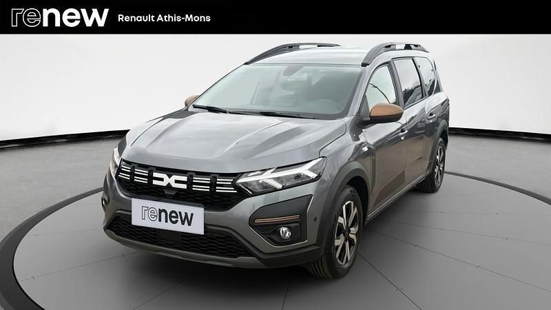 Gris Occasion 2024 Dacia Jogger Extreme Monospace | 19 990 € (Prix juste) - Image 1/4