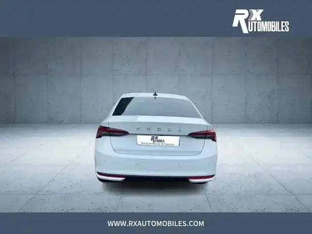 Occasion Skoda Octavia Selection 150 ch (110 kW) 2024 Blanc Berline