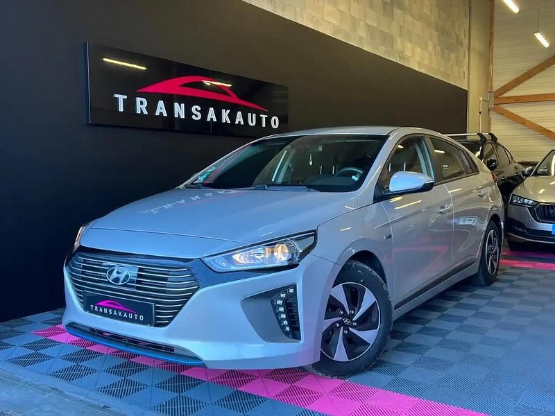 Gris Utilisé 2018 Hyundai Ioniq Berline | 13 990 € - Image 1/4