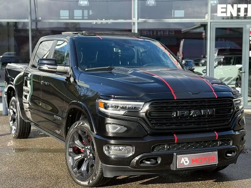 Noir Occasion 2024 Dodge Ram Limited Pick-up | 79 990 € (Prix juste) - Image 1/4