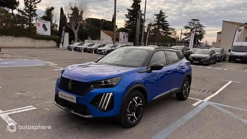 Bleu Utilisé 2024 Peugeot 2008 GT SUV | 29 990 € - Image 1/4