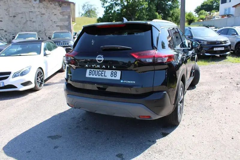 Image 2/4