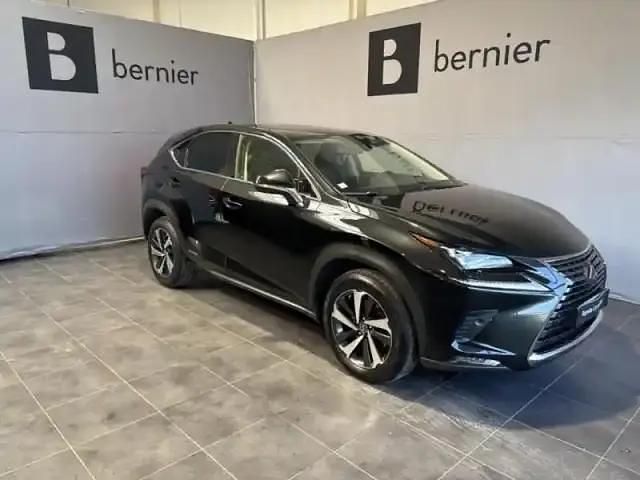 Noir graphite Occasion 2020 Lexus NX300h Executive Line SUV | 34 980 € (Prix assez cher) - Image 1/4