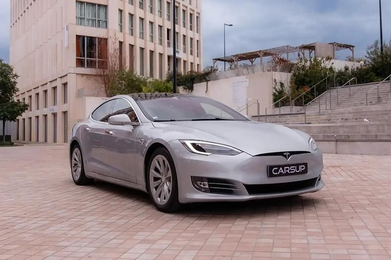 Argent Utilisé 2017 Tesla Model S Citadine | 28 500 € - Image 1/4