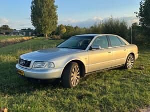Argent Occasion 1998 Audi A8 Berline | 5 500 € - Image 1/4
